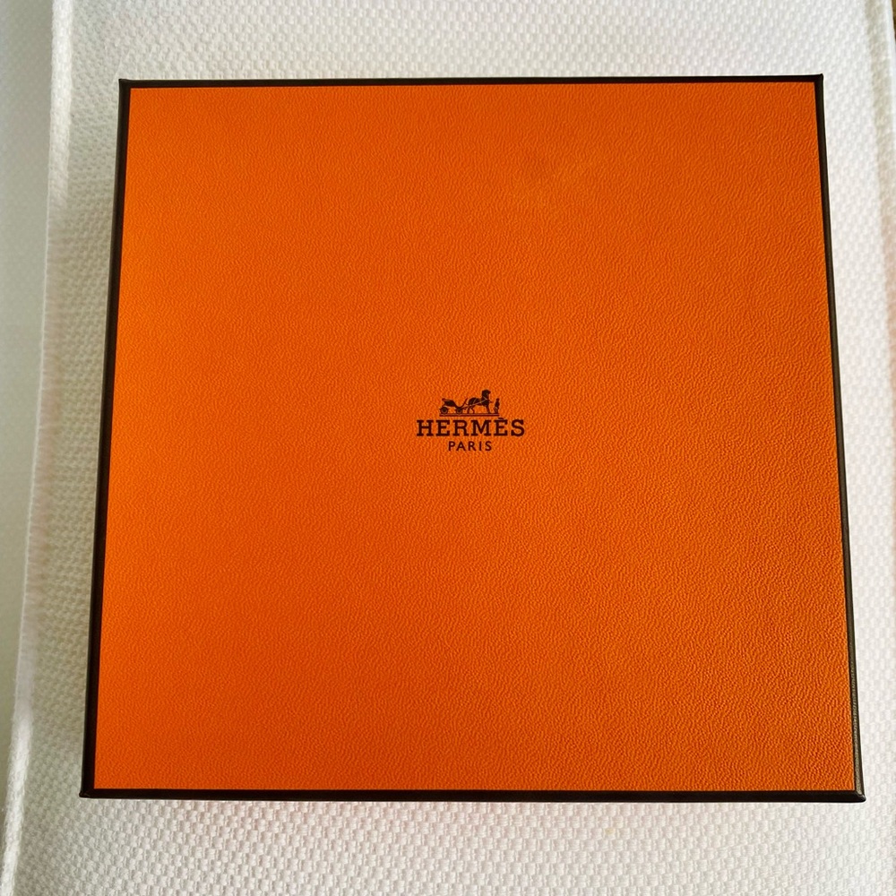 Hermès Women's Perfume Box